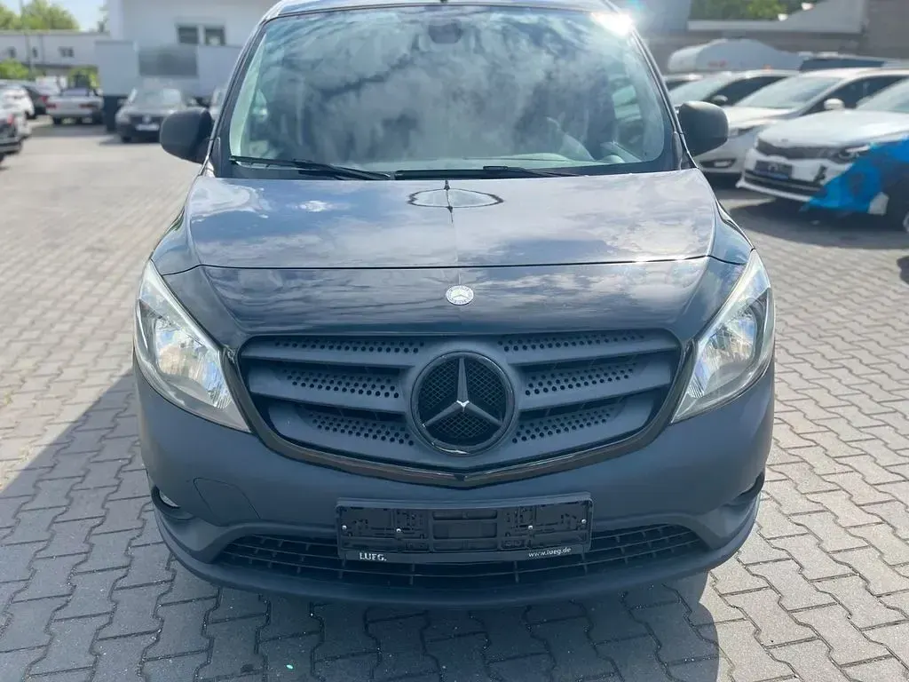 Gebraucht Mercedes Citan 109 90 PS (66 kW) 2015 Schwarz Van / Kleinbus