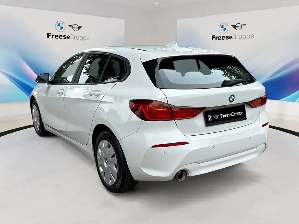 Gebraucht BMW 116 Performance 116 PS (85 kW) 2020 Weiß Kleinwagen