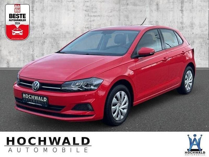 Rot Gebraucht 2019 VW Polo Comfortline Limousine | 12.330 € (Guter Preis) - Bild 1/4