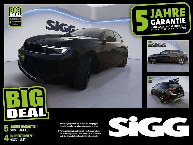 Diamant schwarz/karbon schwarz Gebraucht 2022 Opel Astra Edition Limousine | 21.580 € (Superpreis) - Bild 1/4