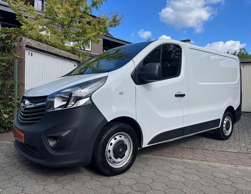 Weiß Gebraucht 2018 Opel Vivaro Van | 7.700 € (Fairer Preis) - Bild 1/4