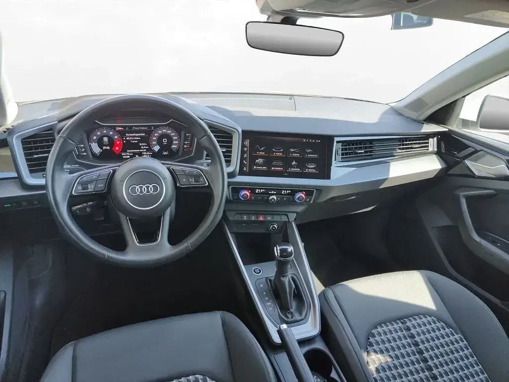 Gebraucht Audi A1 Sportback Advanced 95 PS (69 kW) 2022 Cortinaweiß Kleinwagen