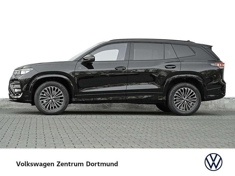 Gebraucht VW Tayron Style 193 PS (141 kW) 2025 Grenadillschwarz metallic SUV