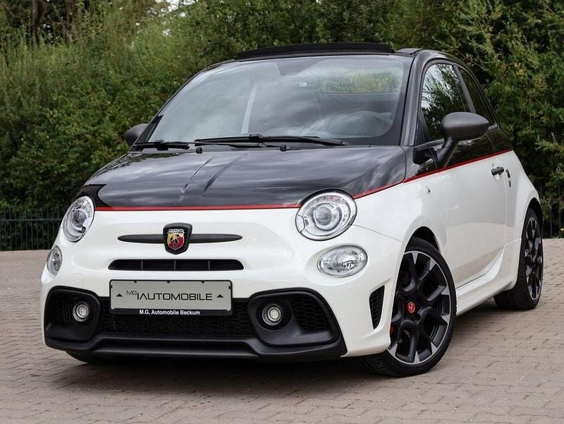 Weiß Gebraucht 2018 Abarth 595C Competizione Cabrio | 19.950 € (Fairer Preis) - Bild 1/4