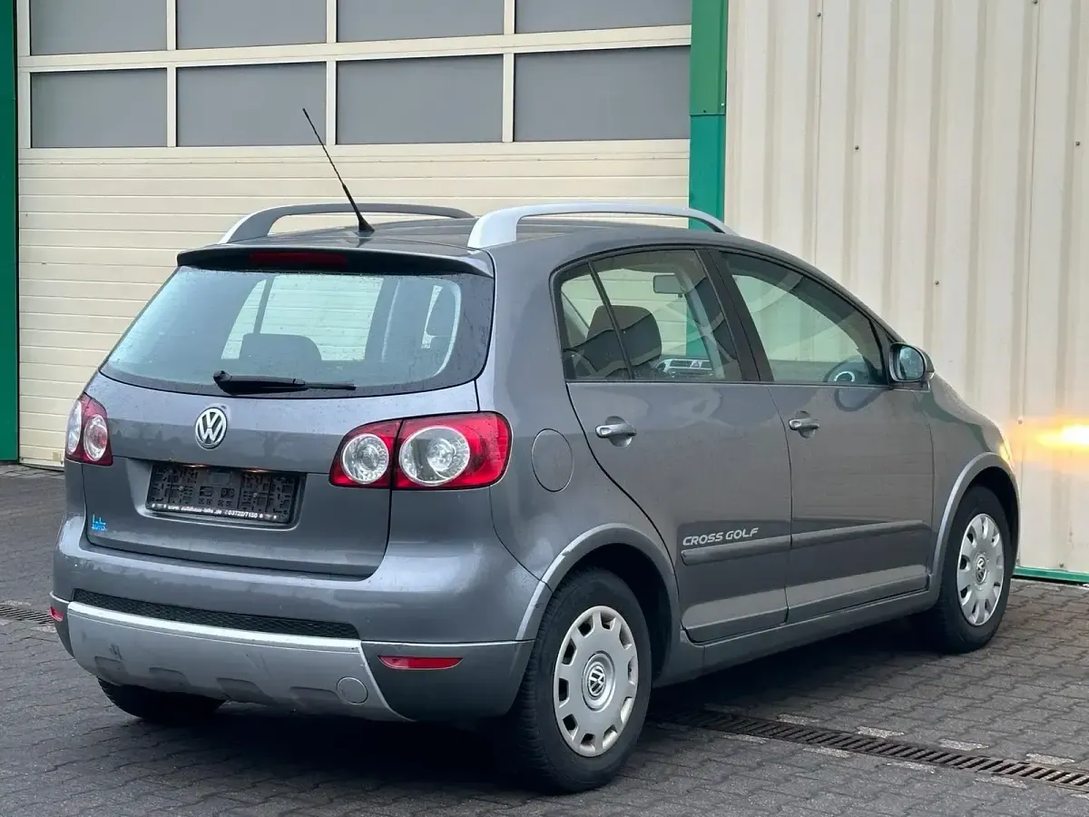 Gebraucht VW Golf Plus Cross Edition 105 PS (77 kW) 2007 Grau Kleinwagen