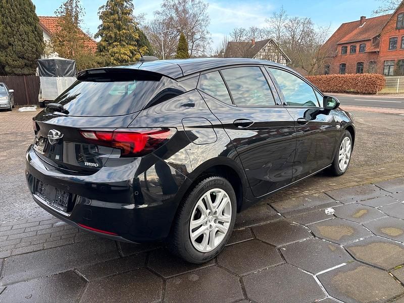 Gebraucht Opel Astra 125 PS (91 kW) 2017 Schwarz Kleinwagen