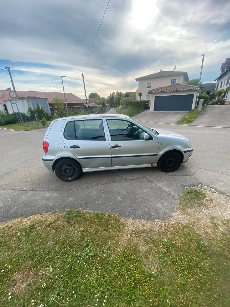 Brugt VW Polo 2001 Grå Hatchback