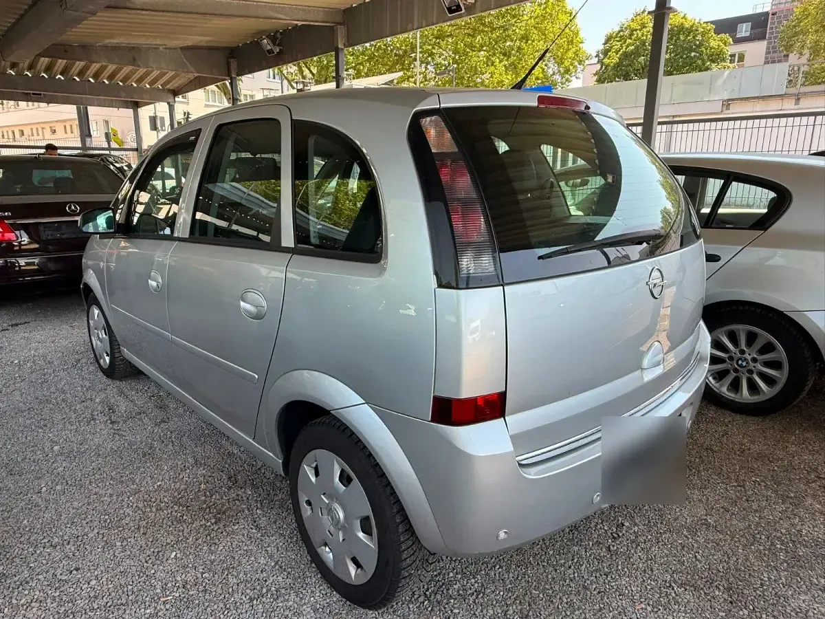 Gebraucht Opel Meriva 105 PS (77 kW) 2007 Silber Van / Kleinbus