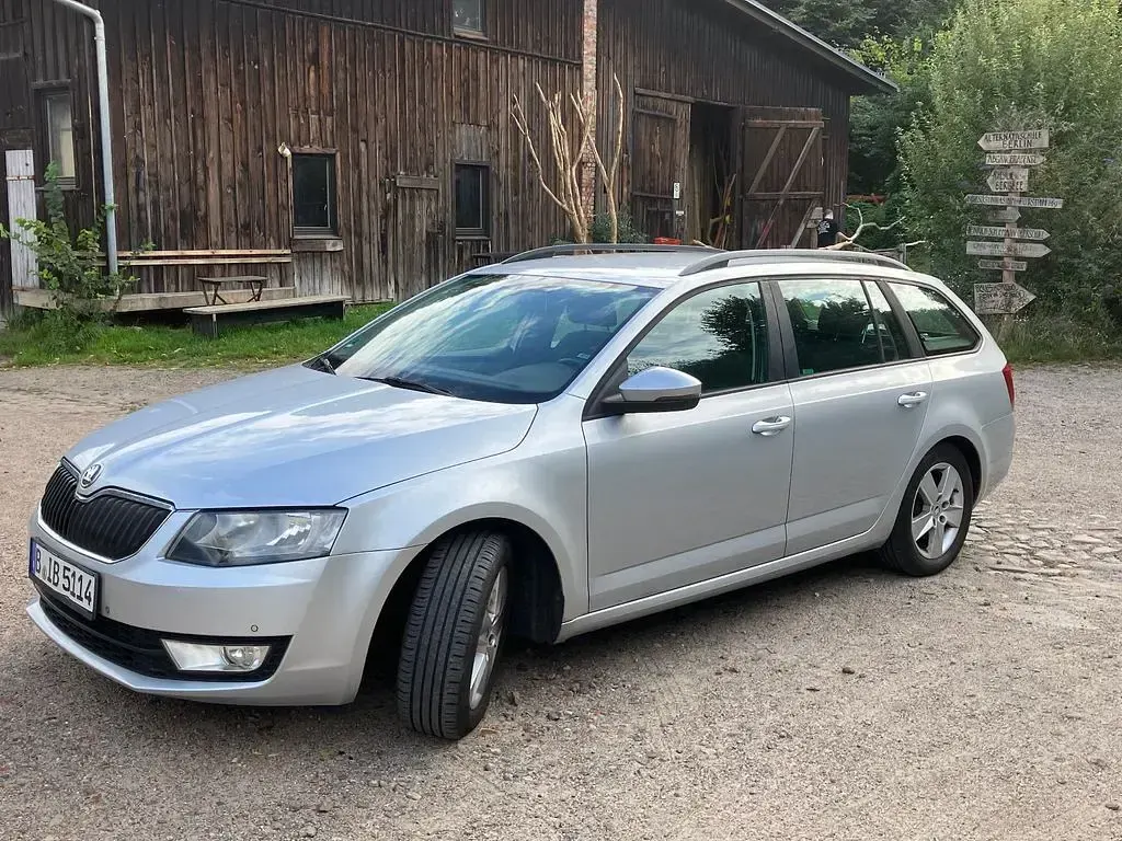 Gebraucht Skoda Octavia 105 PS (77 kW) 2014 Silber Kombi