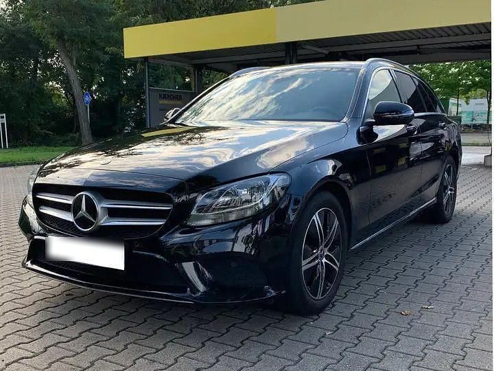 Schwarz Gebraucht 2020 Mercedes C220 Avantgarde Kombi | 18.890 € (Superpreis) - Bild 1/4