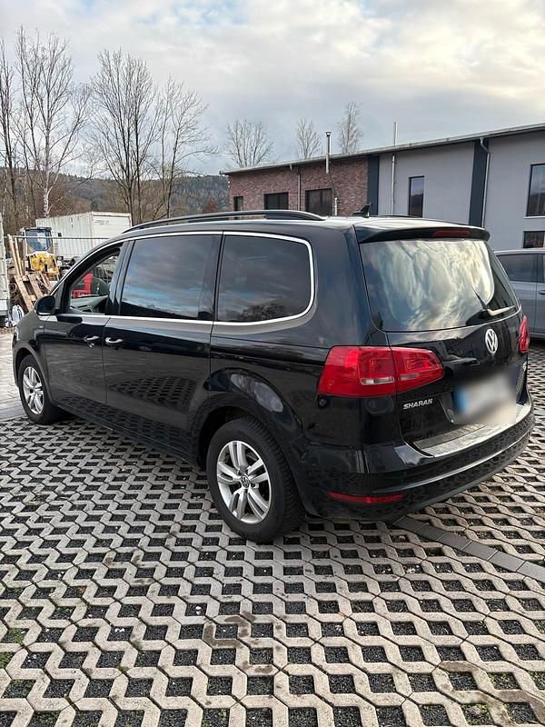 Gebraucht VW Sharan Match 170 PS (125 kW) 2011 Blau Van / Kleinbus