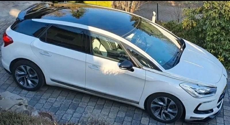 Weiß Gebraucht 2013 Citroën DS5 Sport Chic Kleinwagen | 7.500 € (Fairer Preis) - Bild 1/4