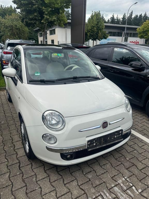 Weiß Gebraucht 2013 Fiat 500 Lounge Kleinwagen | 3.999 € (Fairer Preis) - Bild 1/4