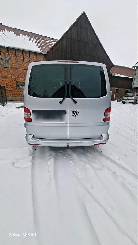 Gebraucht VW Caravelle 180 PS (132 kW) 2013 Silber Van / Kleinbus