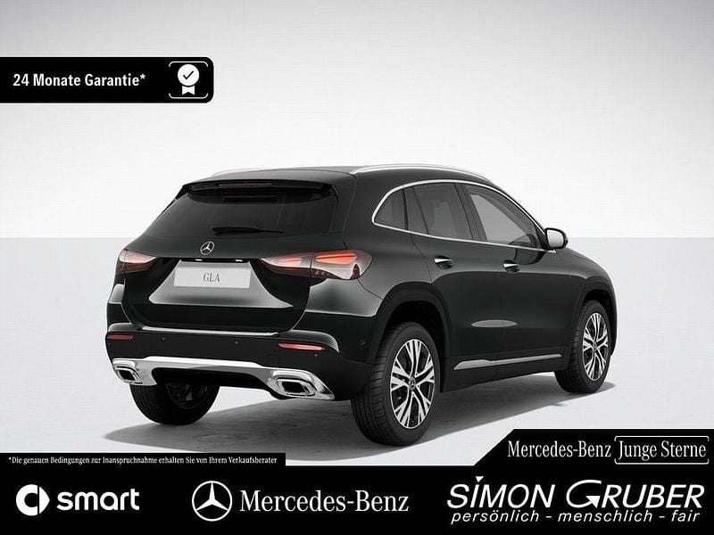 Gebraucht Mercedes GLA220 Progressive 190 PS (139 kW) 2024 Schwarz SUV