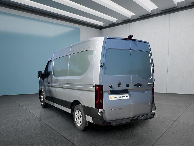 Neu Renault Master 131 PS (96 kW) 2026 Grau Van / Kleinbus