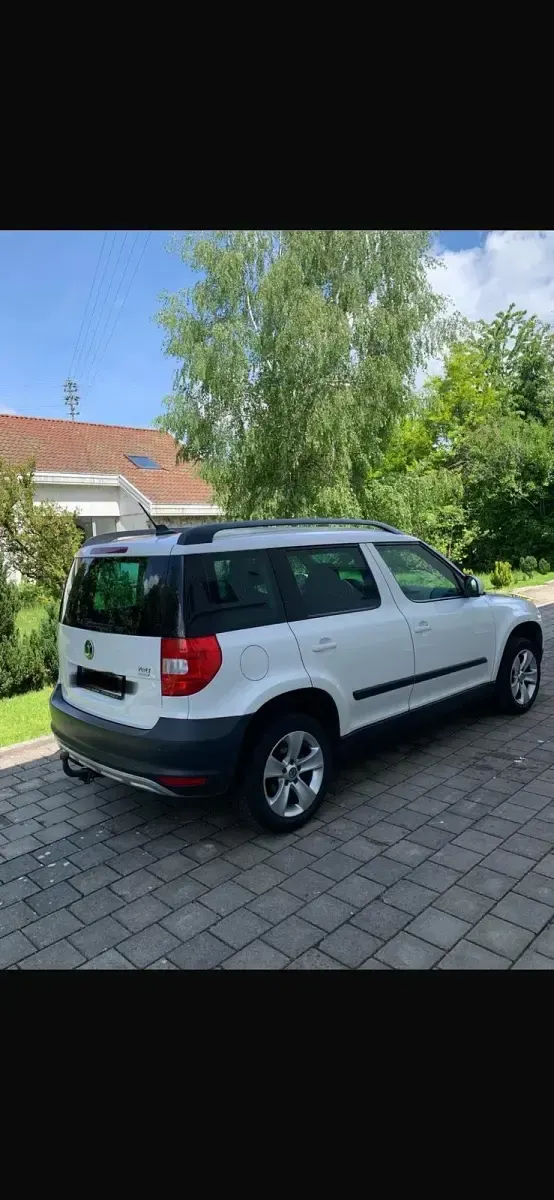 Gebraucht Skoda Yeti 105 PS (77 kW) 2011 Weiß SUV