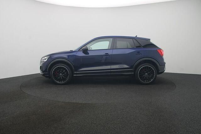 Gebraucht Audi Q2 Ambiente 150 PS (110 kW) 2023 Navarrablau metallic SUV