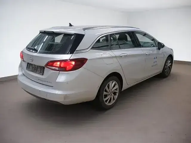 Gebraucht Opel Astra Elegance 131 PS (96 kW) 2022 Silber Kleinwagen