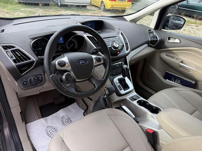 Gebraucht Ford Grand C-Max Titanium 116 PS (85 kW) 2014 Braun Van / Kleinbus