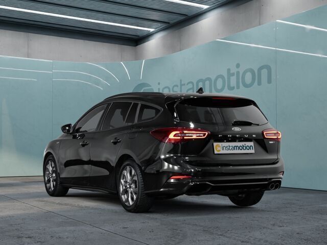 Gebraucht Ford Focus ST-Line X 125 PS (91 kW) 2023 Schwarz Van / Kleinbus