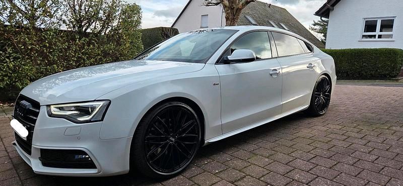 Gebraucht Audi A5 Sportback S-Line 177 PS (130 kW) 2015 Weiß Kleinwagen