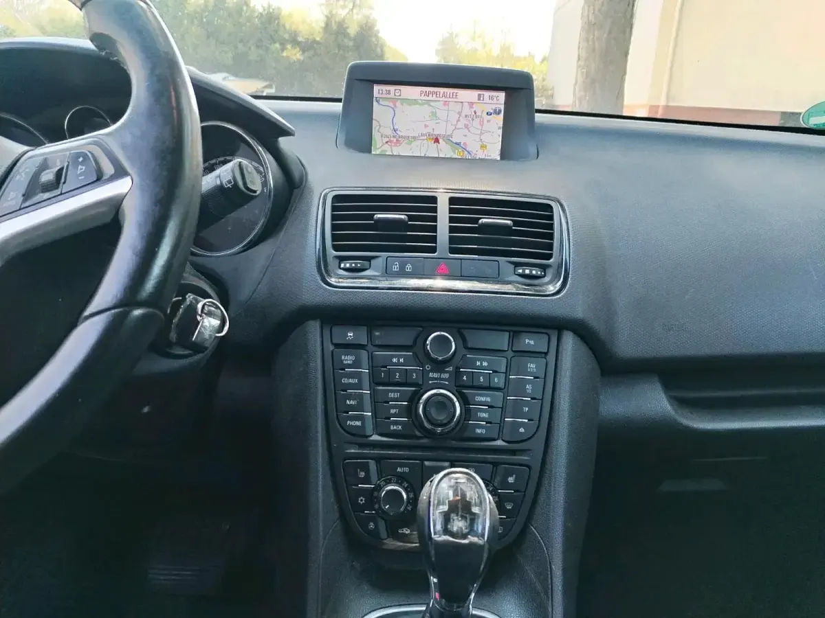 Używany Opel Meriva 120 KM (88 kW) 2012 Minivan