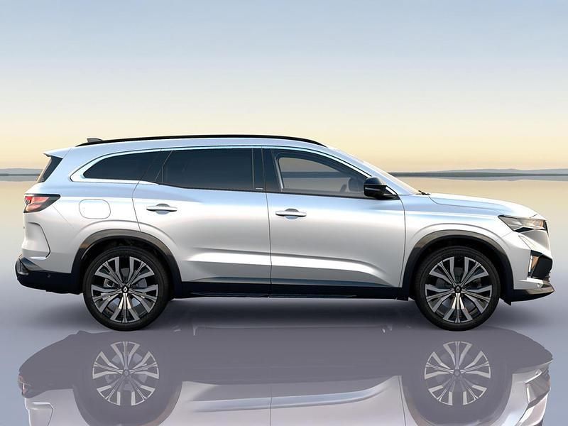 Neu Renault Espace Iconic 200 PS (147 kW) 2025 Van / Kleinbus