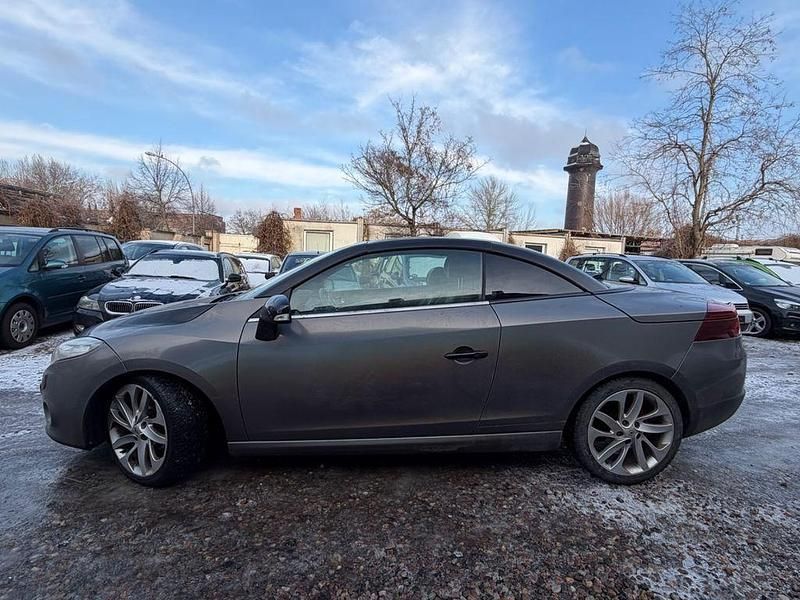 Gebraucht Renault Mégane Cabriolet Dynamique 110 PS (80 kW) 2012 Grau Cabrio