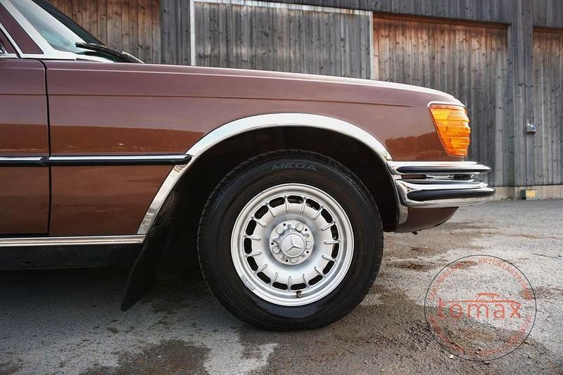 Gebraucht Mercedes E280 177 PS (130 kW) 1977 Braun Limousine