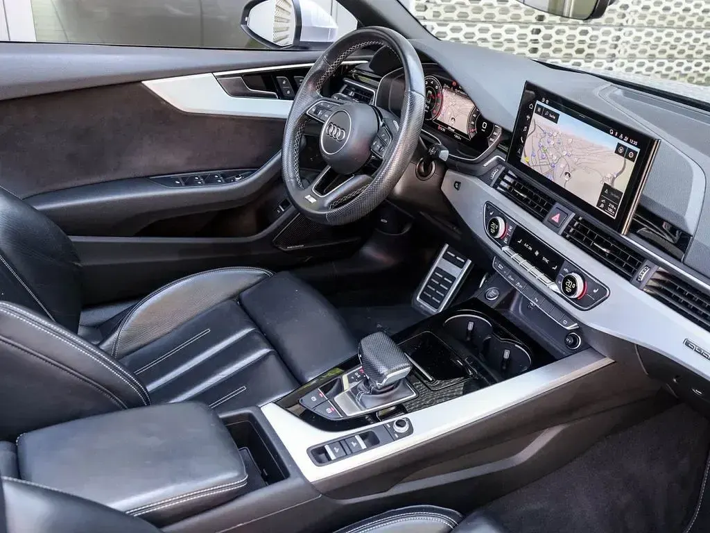 Gebraucht Audi A5 Cabriolet Ambiente 204 PS (150 kW) 2022 Florettsilber metallic Cabrio