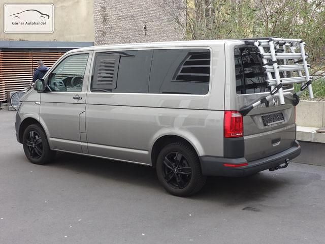 Second-hand VW Transporter 150 CP (110 kW) 2018 Bej Van