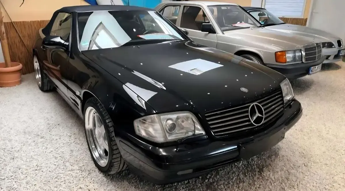 Second-hand Mercedes SL320 224 CP (164 kW) 1999 Negru Cabrio