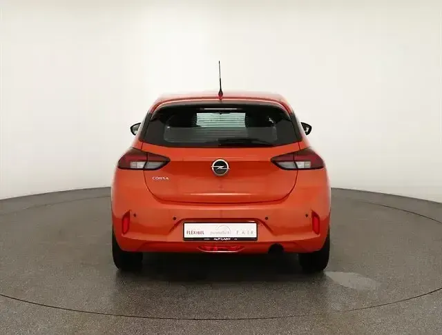 Używany Opel Corsa 75 KM (55 kW) 2022 Pomarańczowy Hatchback
