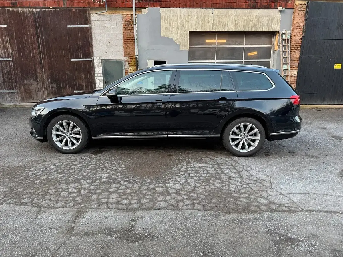 Gebraucht VW Passat 120 PS (88 kW) 2019 Kombi