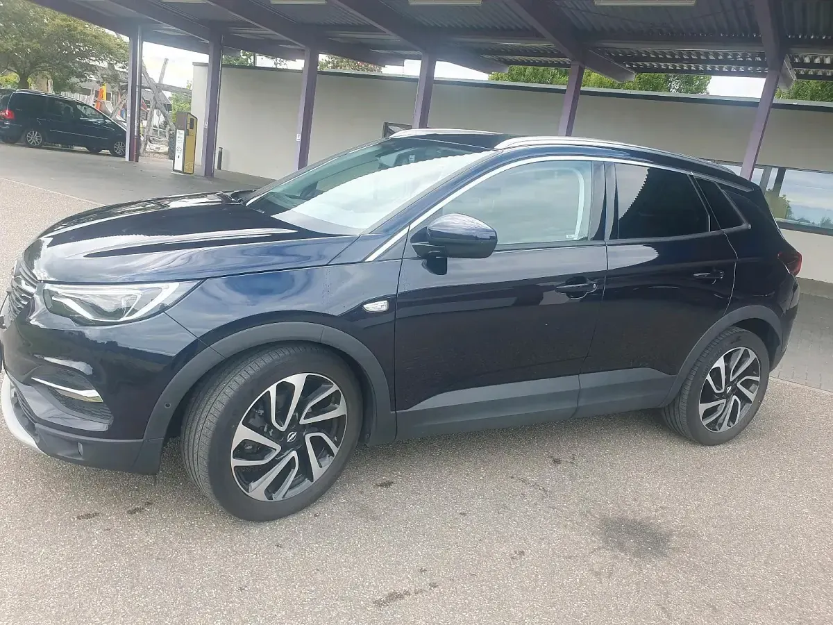 Gebraucht Opel Grandland X Ultimate 177 PS (130 kW) 2018 Blau SUV