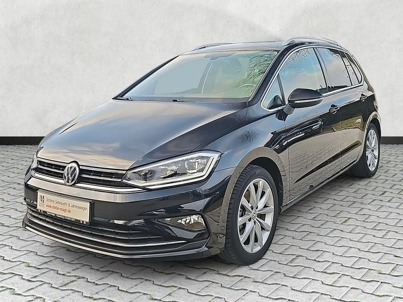 Gebraucht VW Golf Highline 131 PS (96 kW) 2020 Schwarz Van / Kleinbus