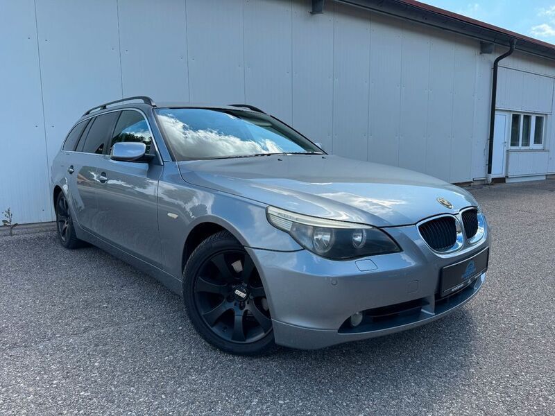 Grau Gebraucht 2007 BMW 525 Kombi | 3.899 € (Guter Preis) - Bild 1/4