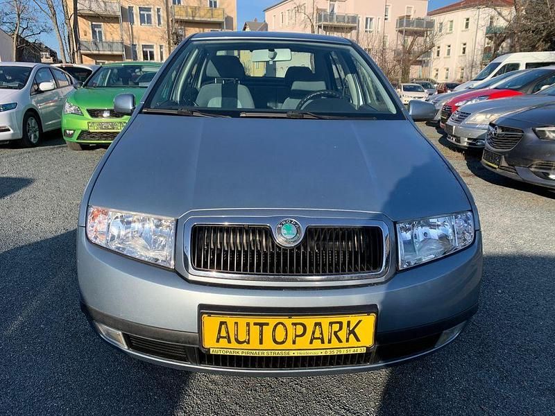 Gebraucht Skoda Fabia 75 PS (55 kW) 2001 Blau Limousine