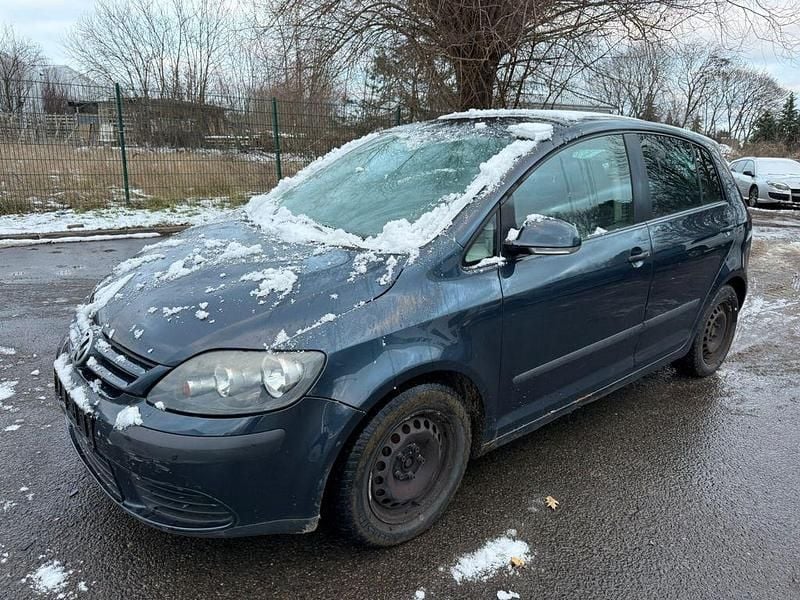 Gebraucht VW Golf IV Trendline 140 PS (102 kW) 2006 Blau Limousine