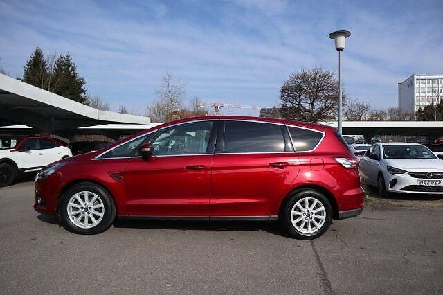 Gebraucht Ford S-MAX Titanium 239 PS (175 kW) 2018 Rubyrot (metallic) Van / Kleinbus