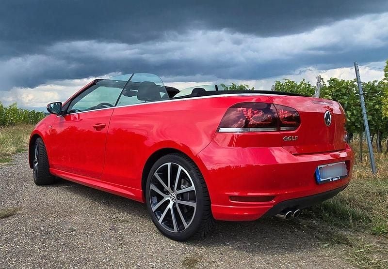 Rot Gebraucht 2016 VW Golf Cabriolet Allstar Cabrio | 15.800 € (Etwas zu teuer) - Bild 1/4
