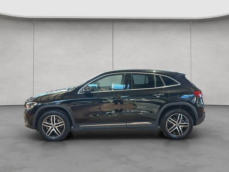 Gebraucht Mercedes GLA250 Progressive 160 PS (117 kW) 2021 Schwarz SUV