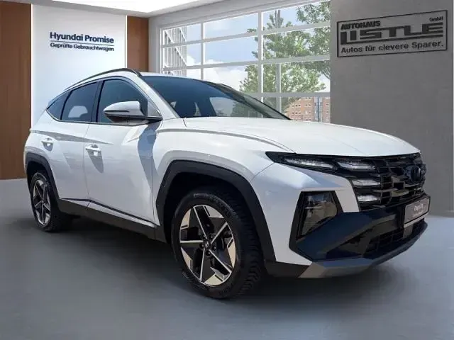 Gebraucht Hyundai Tucson Trend 215 PS (158 kW) 2025 Weiß SUV
