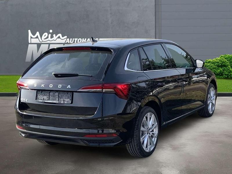 Neu Skoda Scala 150 PS (110 kW) 2026 Schwarzmagic perleffekt Kleinwagen