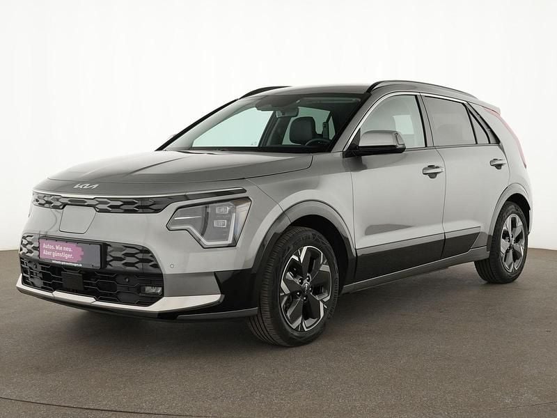 Grau Gebraucht 2023 Kia e-Niro Vision SUV | 24.555 € (Superpreis) - Bild 1/4