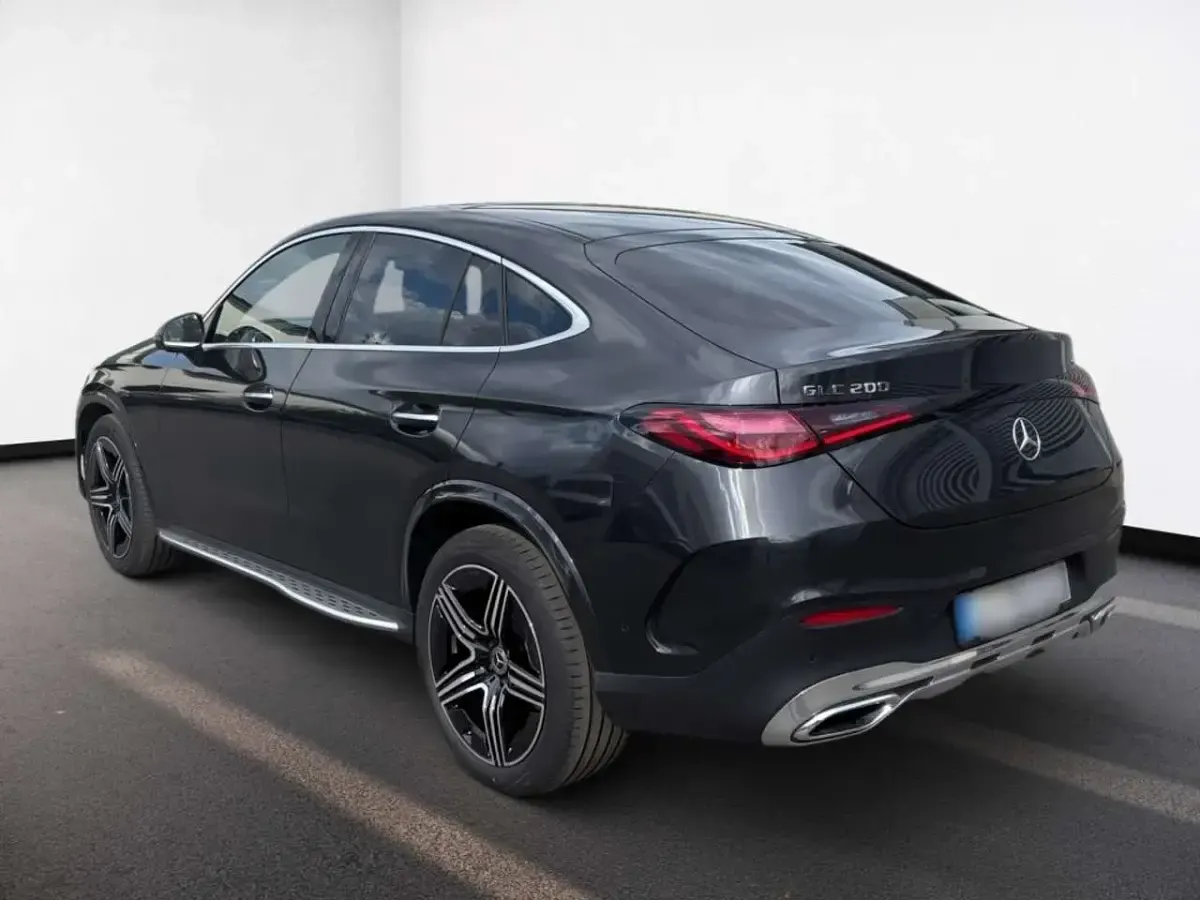 Gebraucht Mercedes GLC200 AMG 204 PS (150 kW) 2026 Metalliclack graphitgrau SUV