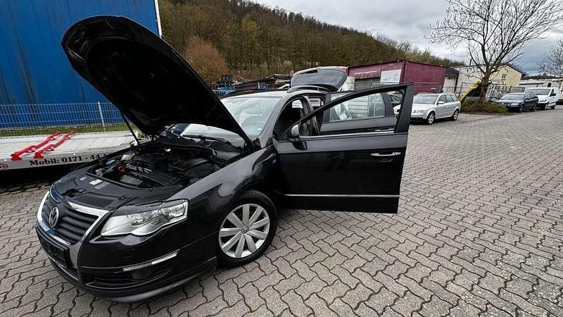 Gebraucht VW Passat R 140 PS (102 kW) 2005 Braun Limousine