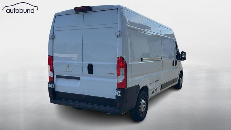 Gebraucht Peugeot Boxer 140 PS (102 kW) 2024 Weiß Van