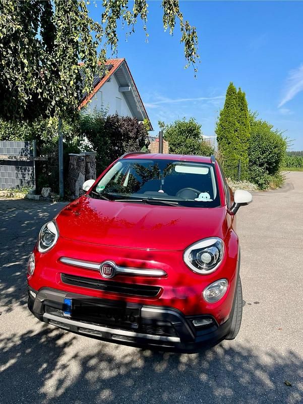 Rot Gebraucht 2015 Fiat 500X SUV | 9.500 € (Guter Preis) - Bild 1/4